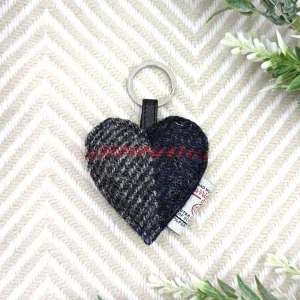 Heart Keyring in Blue Check Harris Tweed